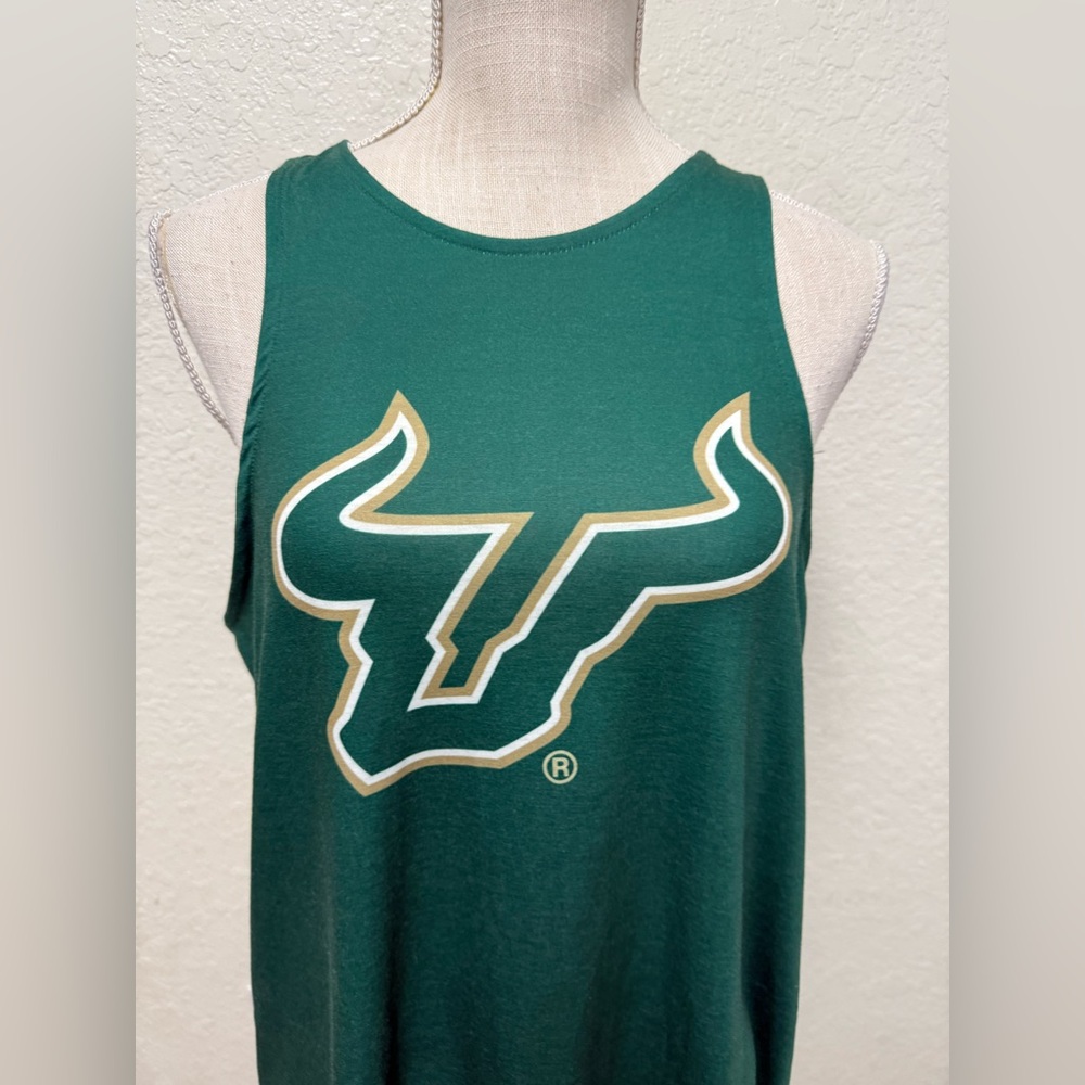 NWT USF Bulls Green & White Tank Top with Bull Logo Size Medium - Picture 7 of 16
